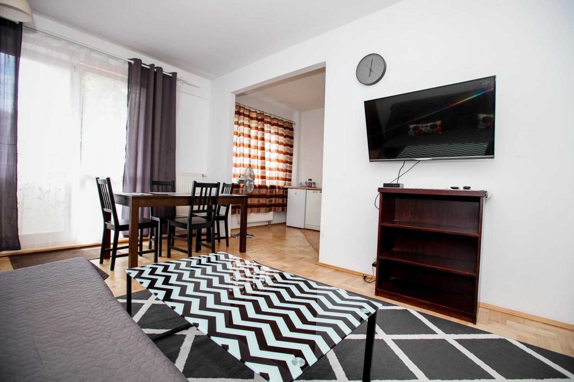 Green Kabaty Apartment 2 Varsó Kültér fotó